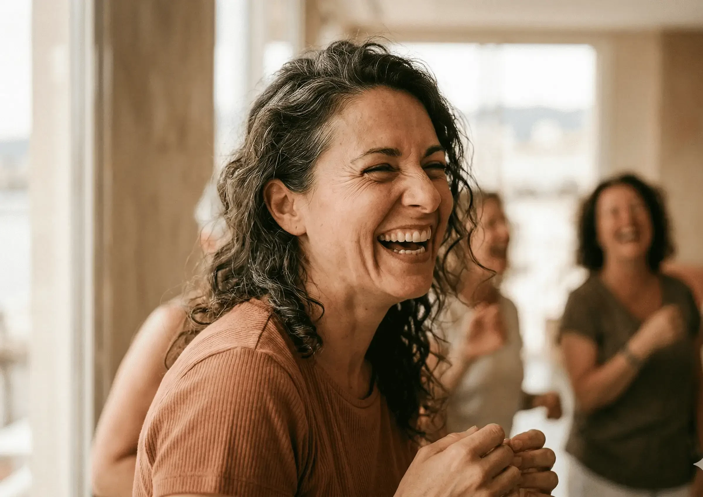 Yoga du rire — visage souriant